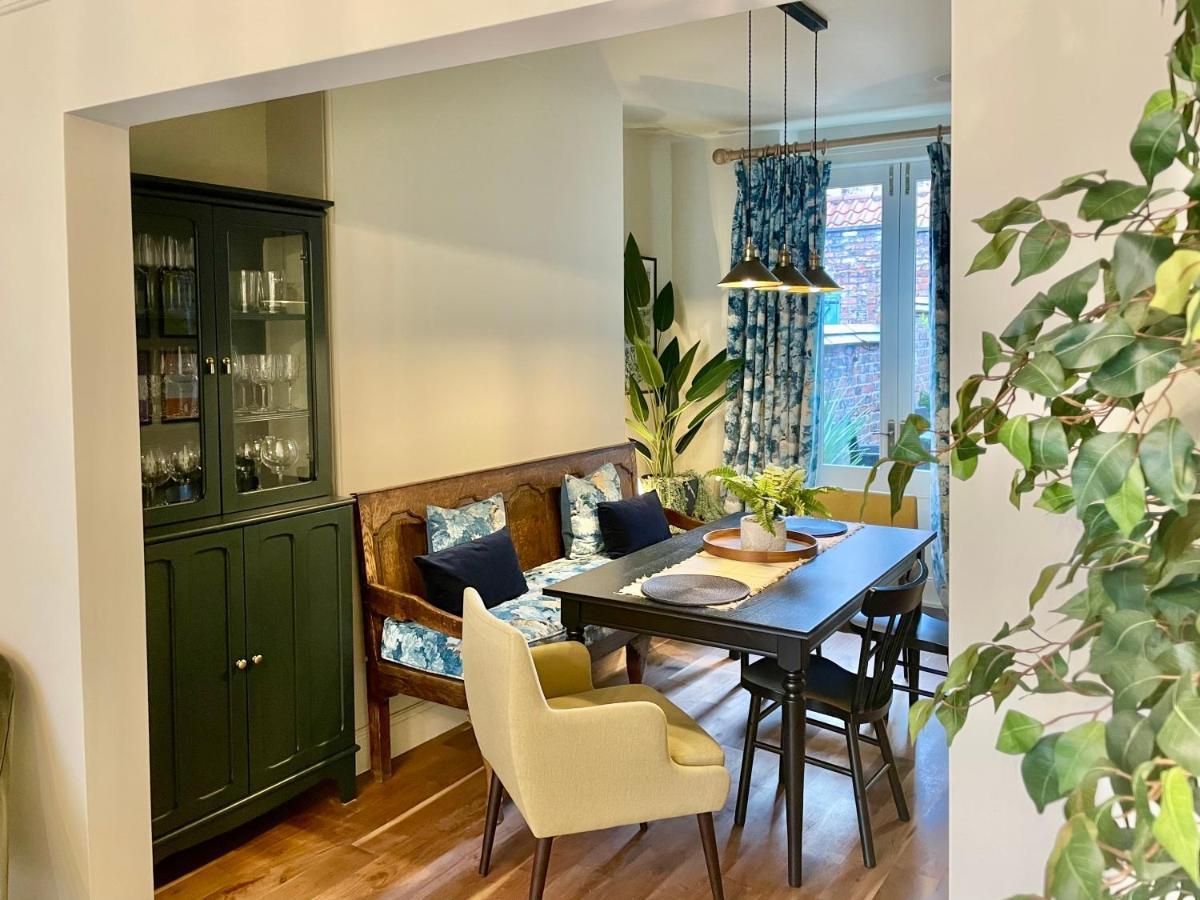 Stay At No 4 York Centre Екстериор снимка